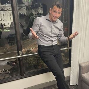 Meet your Posher, Lance